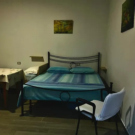 Apartment Velaj *